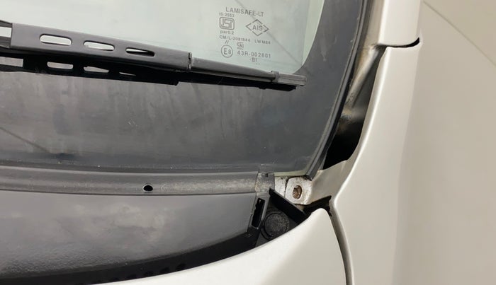 2014 Maruti Ritz VDI, Diesel, Manual, 92,122 km, Bonnet (hood) - Cowl vent panel has minor damage