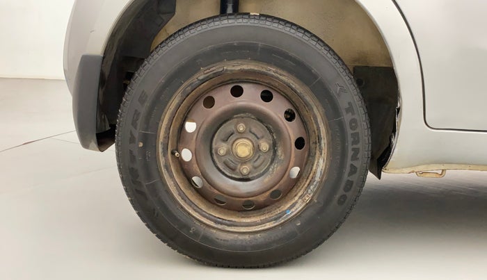 2014 Maruti Ritz VDI, Diesel, Manual, 92,122 km, Right Rear Wheel