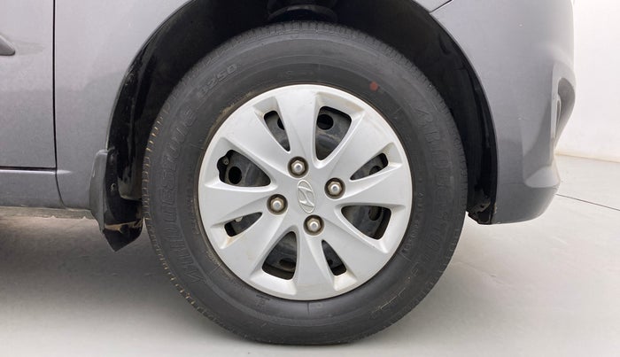 2013 Hyundai i10 MAGNA 1.1, Petrol, Manual, 46,764 km, Right Front Wheel