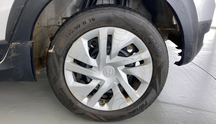 2017 Honda WR-V 1.5 i-DTEC S MT, Diesel, Manual, 61,469 km, Left Rear Wheel