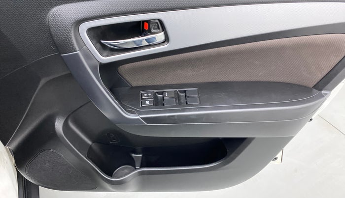 2020 Toyota URBAN CRUISER HIGH MT, Petrol, Manual, 28,251 km, Driver Side Door Panels Control