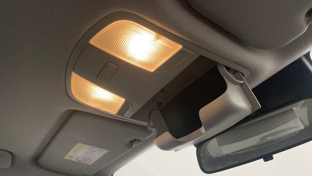 On-Roof Controls/Sunglass holder