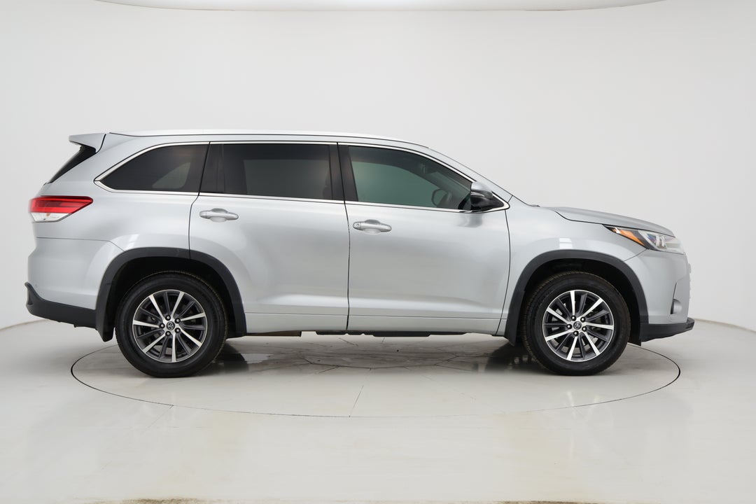 2018 Toyota Kluger Gxl (4x2), Automatic, 114349 km, Right Side View