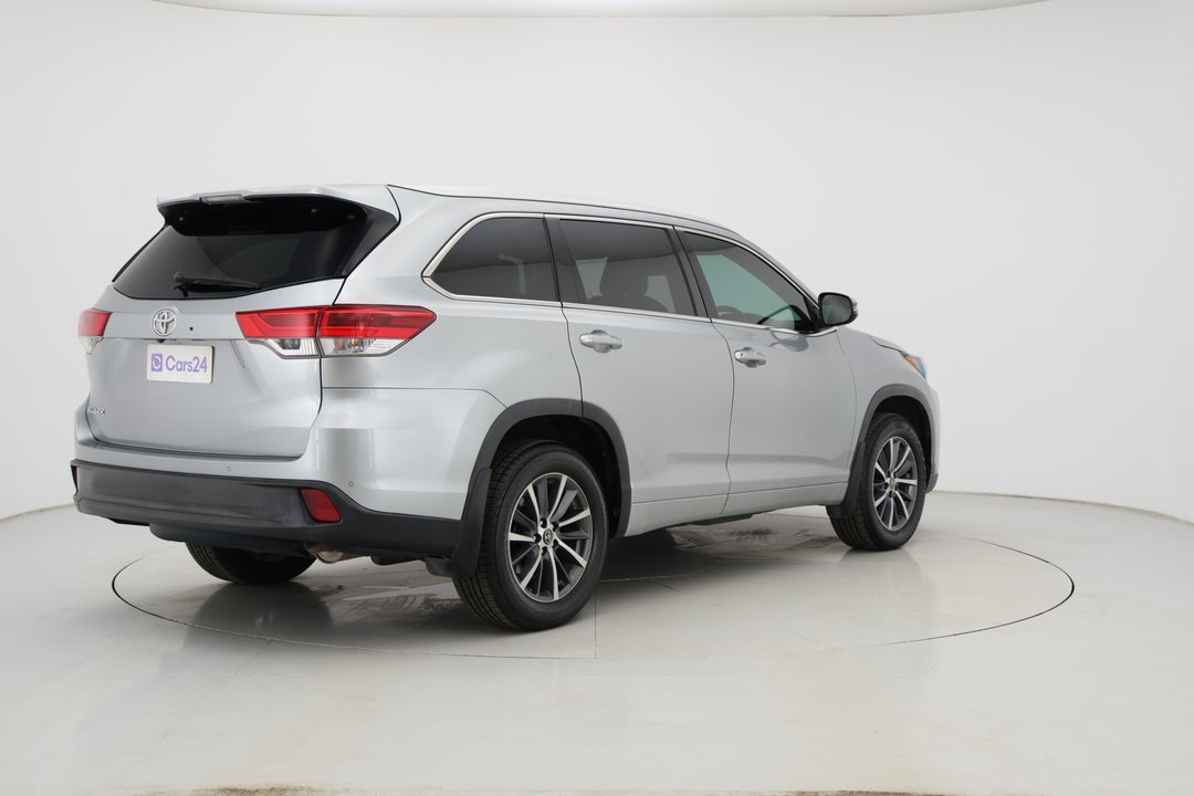 2018 Toyota Kluger Gxl (4x2), Automatic, 114349 km, Right Back Diagonal (45- Degree) View