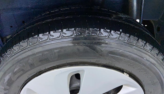 2017 Maruti Celerio ZXI D, Petrol, Manual, 34,177 km, Left Rear Tyre Tread