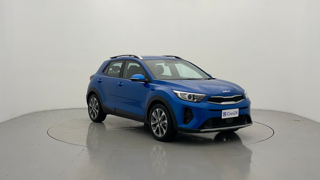 Right Front Diagonal (45- Degree) View