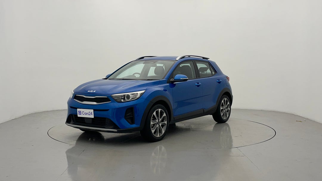 Left Front Diagonal (45- Degree) View