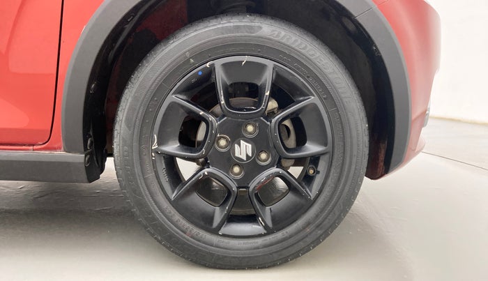 2018 Maruti IGNIS ALPHA 1.2 AMT DUAL TONE, Petrol, Automatic, 38,395 km, Right Front Wheel