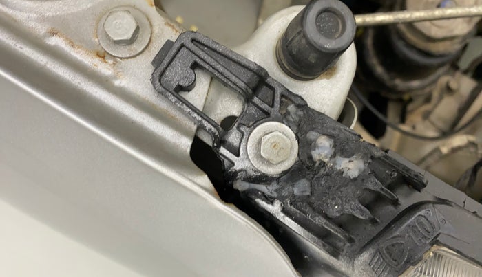 2019 Honda Amaze 1.2L I-VTEC E, Petrol, Manual, 55,725 km, Right headlight - Clamp has minor damage