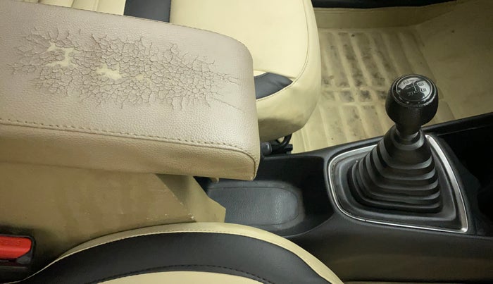 2019 Honda Amaze 1.2L I-VTEC E, Petrol, Manual, 55,725 km, Gear Lever