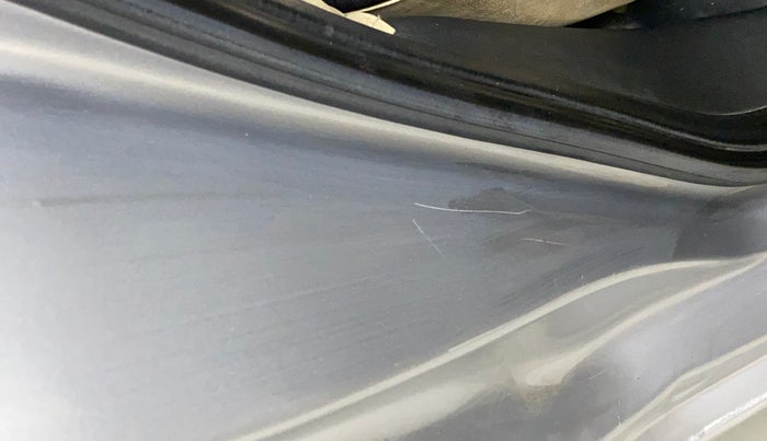 2019 Honda Amaze 1.2L I-VTEC E, Petrol, Manual, 55,725 km, Right C pillar - Minor scratches