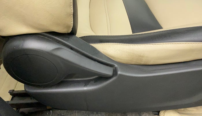 2019 Honda Amaze 1.2L I-VTEC E, Petrol, Manual, 55,725 km, Driver Side Adjustment Panel