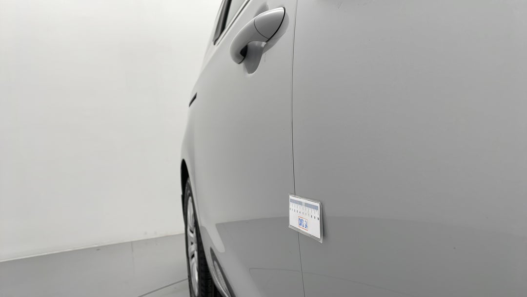 Doors Front RHS Dent