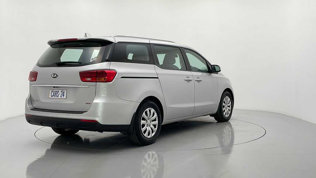 Right Back Diagonal (45- Degree) View