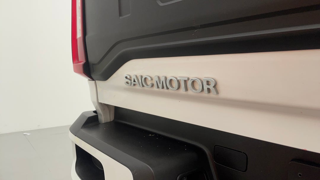 Badge (Boot Left Side)