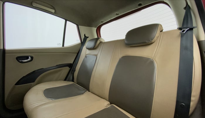 2013 Hyundai i10 SPORTZ 1.2 KAPPA2, Petrol, Manual, 72,065 km, Right Side Rear Door Cabin