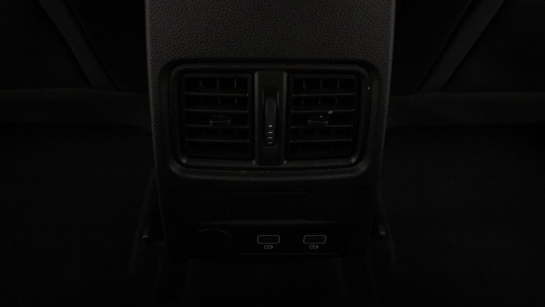 Rear A/C Vent