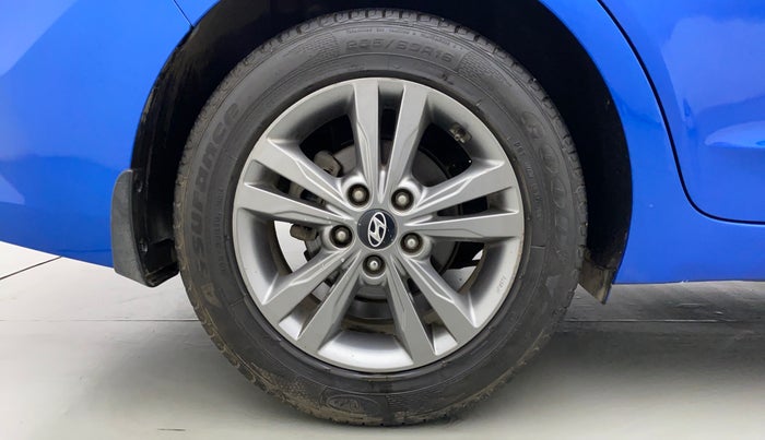 2017 Hyundai New Elantra 2.0 SX AT, Petrol, Automatic, 50,648 km, Right Rear Wheel