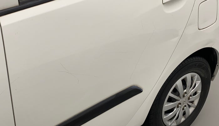 2014 Hyundai i10 SPORTZ 1.1, Petrol, Manual, 61,346 km, Rear left door - Slightly dented
