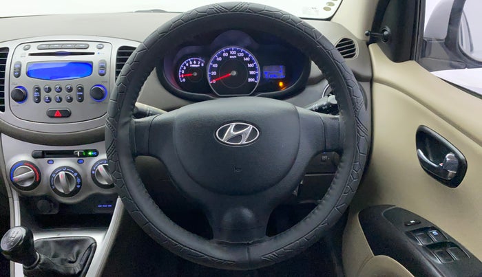 2014 Hyundai i10 SPORTZ 1.1, Petrol, Manual, 61,346 km, Steering Wheel Close Up