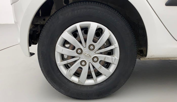 2014 Hyundai i10 SPORTZ 1.1, Petrol, Manual, 61,346 km, Right Rear Wheel