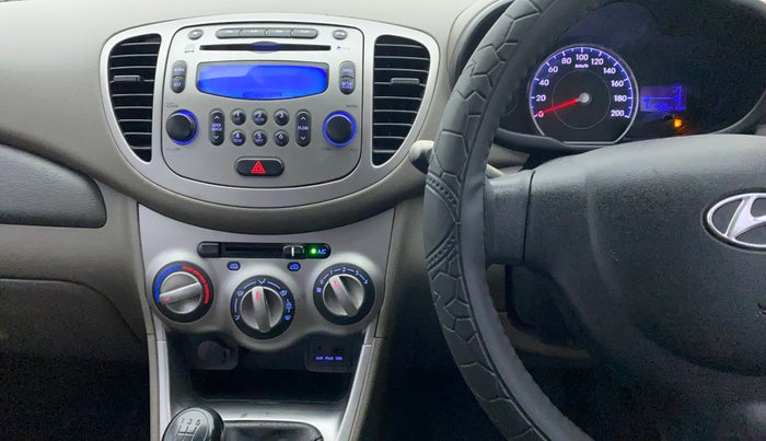 2014 Hyundai i10 SPORTZ 1.1, Petrol, Manual, 61,346 km, Air Conditioner