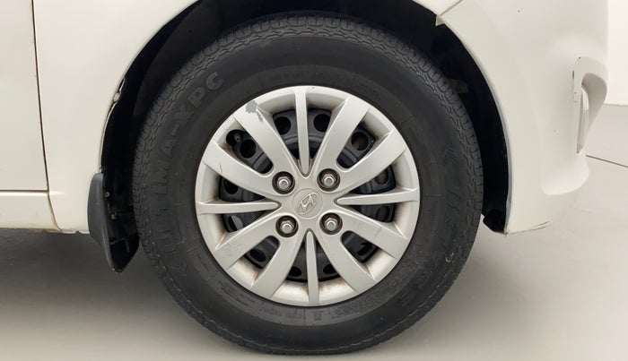 2014 Hyundai i10 SPORTZ 1.1, Petrol, Manual, 61,346 km, Right Front Wheel