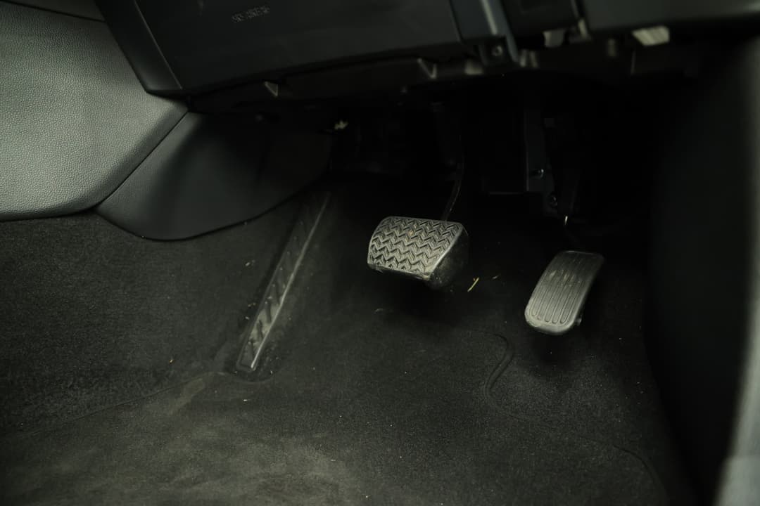 2025 Toyota C-HR Koba Hybrid + 2 Tone, Automatic, 7436 km, Pedals and Footmat