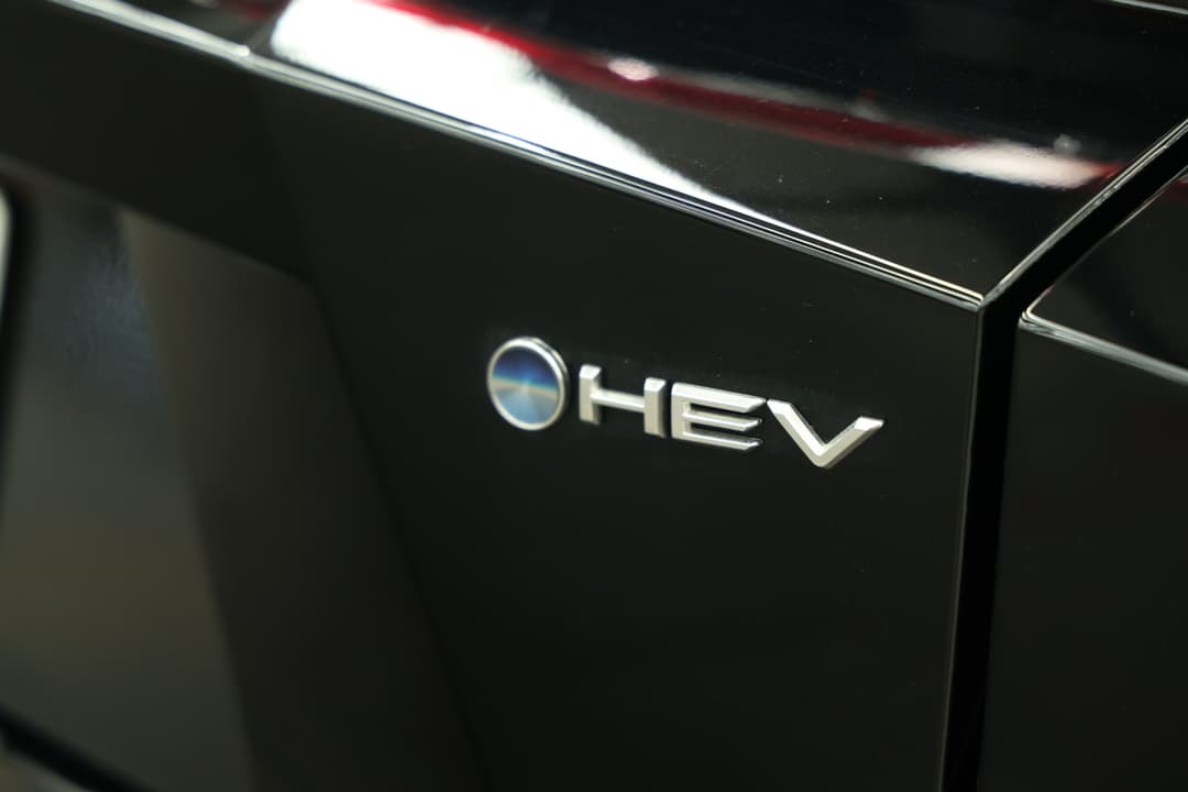 2025 Toyota C-HR Koba Hybrid + 2 Tone, Automatic, 7436 km, Badge (Boot Right Side)