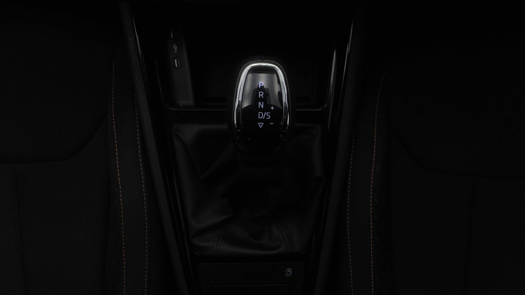 2023 SKODA Scala Ambition 85tsi, Automatic, 16212 km, Gear Lever 