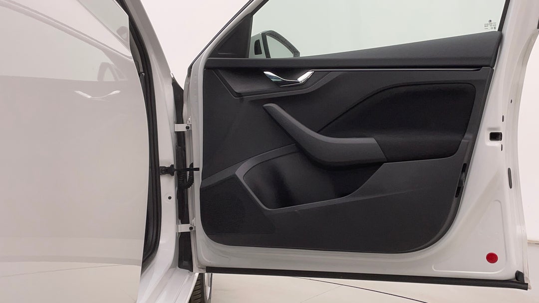 2023 SKODA Scala Ambition 85tsi, Automatic, 16212 km, Speaker View