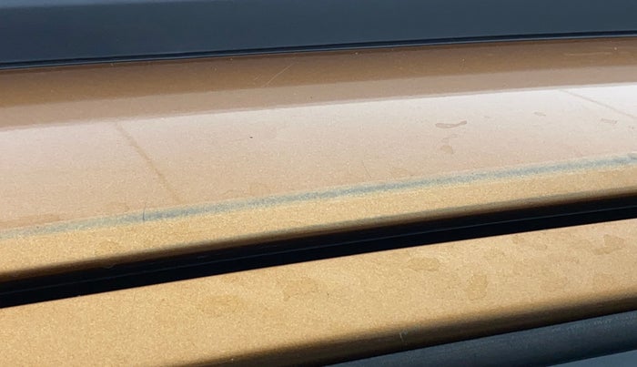 2017 Honda WR-V 1.2L I-VTEC VX MT, Petrol, Manual, 79,390 km, Right C pillar - Paint is slightly faded