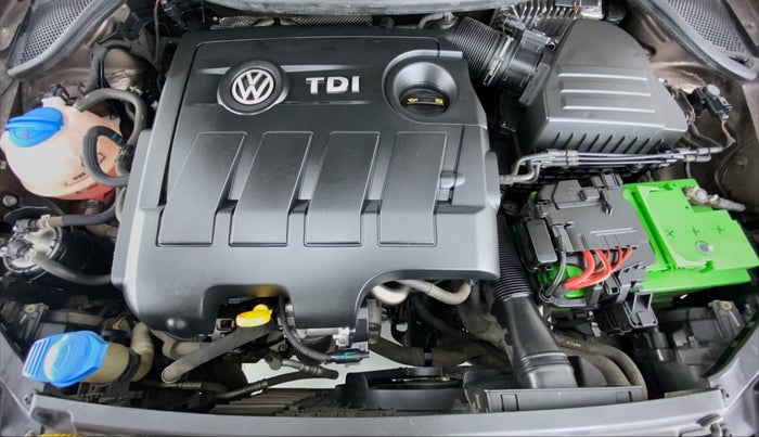 2016 Volkswagen Vento HIGHLINE TDI AT, Diesel, Automatic, 74,251 km, Open Bonet