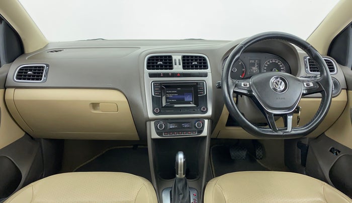 2016 Volkswagen Vento HIGHLINE TDI AT, Diesel, Automatic, 74,251 km, Dashboard