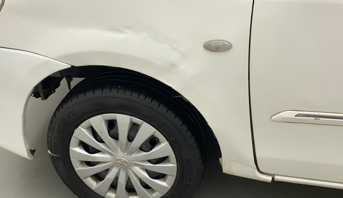 2012 Toyota Etios G, Petrol, Manual, 39,717 km, Left fender - Minor scratches