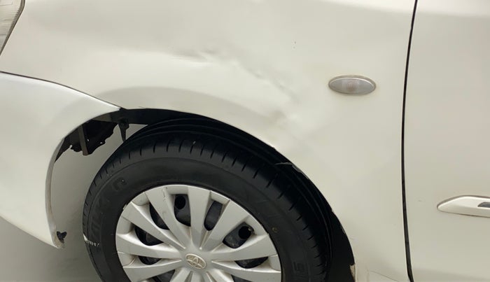 2012 Toyota Etios G, Petrol, Manual, 39,717 km, Left fender - Slightly dented