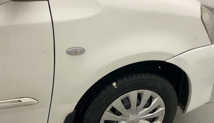 2012 Toyota Etios G, Petrol, Manual, 39,717 km, Right fender - Minor scratches