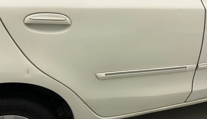 2012 Toyota Etios G, Petrol, Manual, 39,717 km, Right rear door - Minor scratches