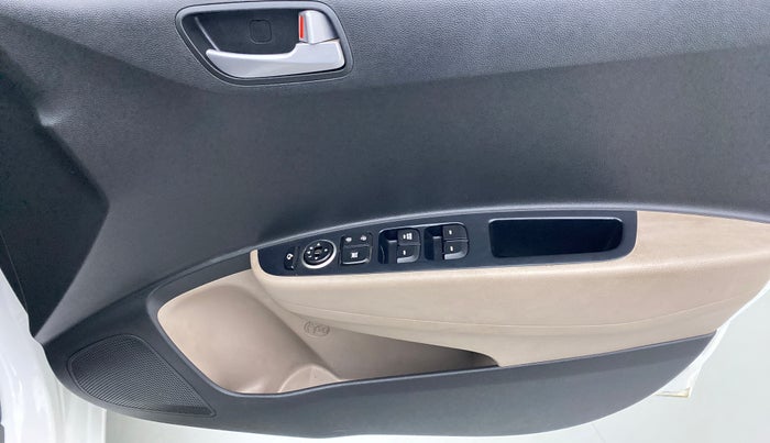 2019 Hyundai Grand i10 SPORTZ 1.2 KAPPA VTVT, Petrol, Manual, 27,451 km, Driver Side Door Panels Control