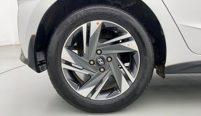 2020 Hyundai NEW I20 ASTA (O) 1.2 MT, Petrol, Manual, 10,660 km, Right Rear Wheel