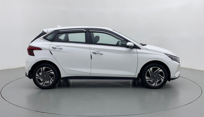 2020 Hyundai NEW I20 ASTA (O) 1.2 MT, Petrol, Manual, 10,660 km, Right Side