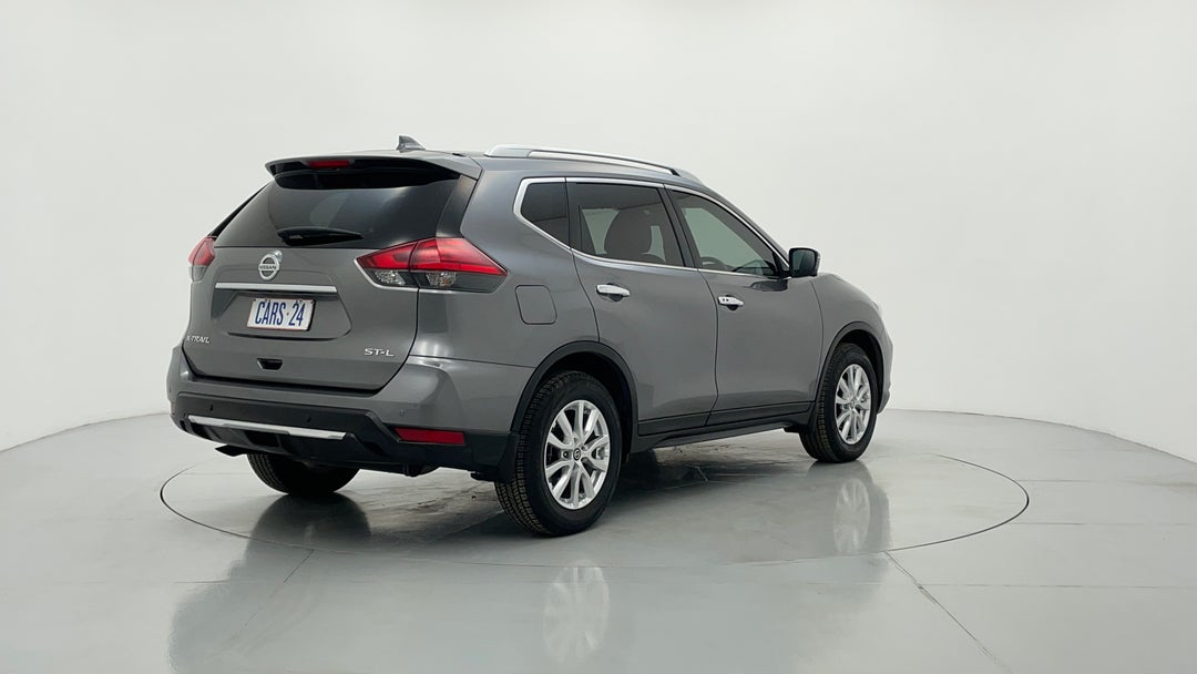 Right Back Diagonal (45- Degree) View