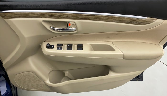 2022 Maruti Ciaz 1.5 ZETA VVT SHVS AT, Petrol, Automatic, 220 km, Driver Side Door Panels Control