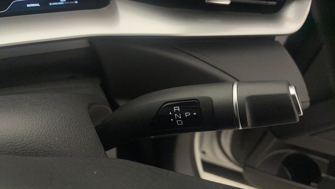 2025 GWM Haval H6 Lux, Automatic, 4482 km, Gear Lever 