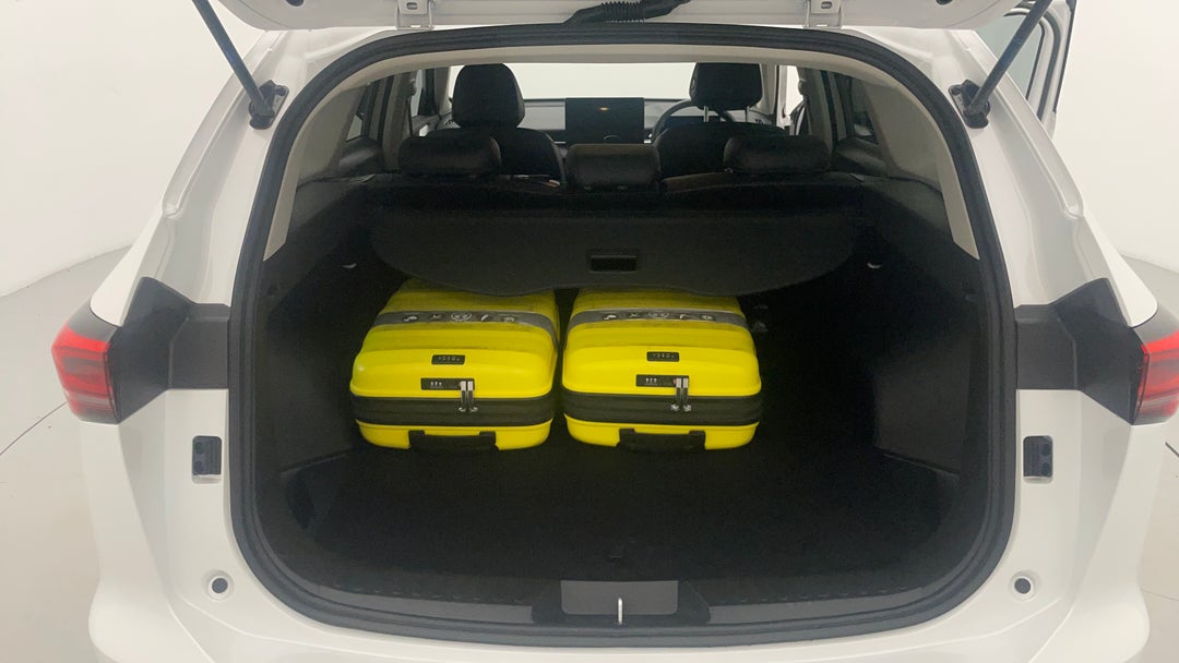 2025 GWM Haval H6 Lux, Automatic, 4482 km, Boot Inside View with Luggage