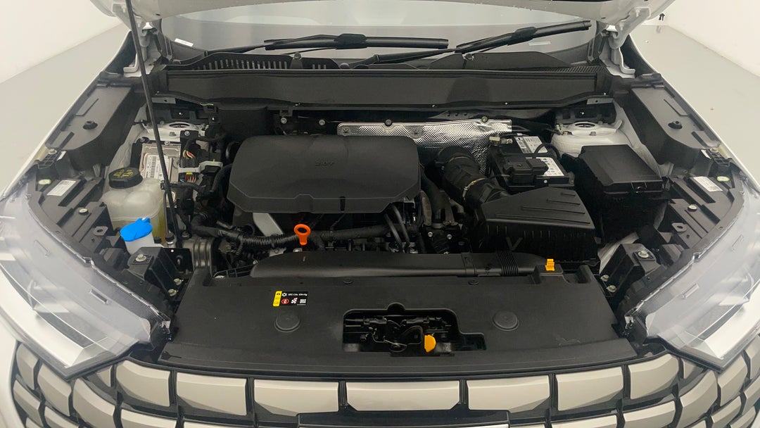 2025 GWM Haval H6 Lux, Automatic, 4482 km, Open Bonnet (Engine)