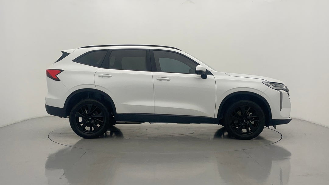 2025 GWM Haval H6 Lux, Automatic, 4482 km, Right Side View