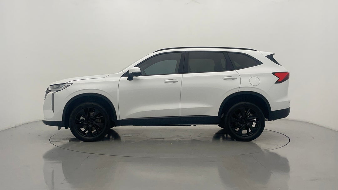 2025 GWM Haval H6 Lux, Automatic, 4482 km, Left Side View