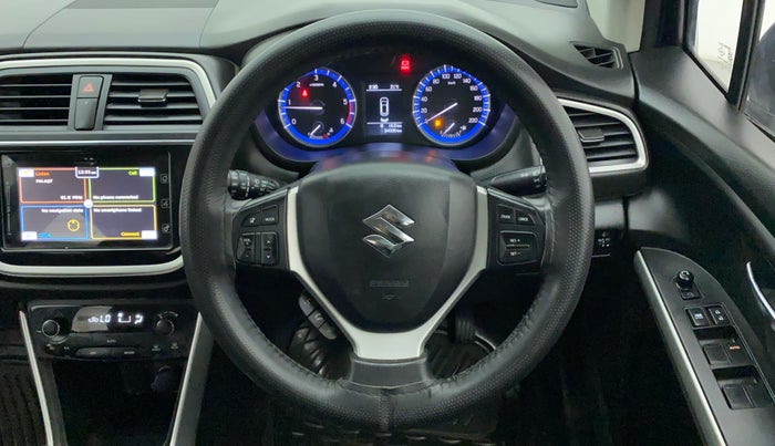 2016 Maruti S Cross ZETA 1.3, Diesel, Manual, 94,006 km, Steering Wheel Close Up
