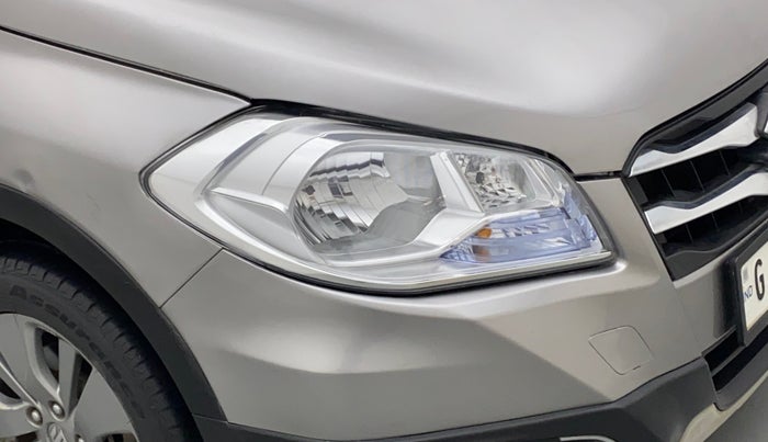 2016 Maruti S Cross ZETA 1.3, Diesel, Manual, 94,006 km, Right headlight - Faded